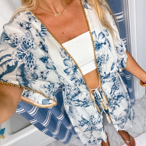 True Destinations Floral Beach Coverup - Picture 1 of 5